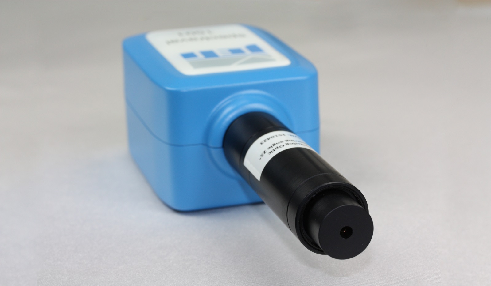 JETI spectraval 1501 equipped with an add-on optic for small spot sizes